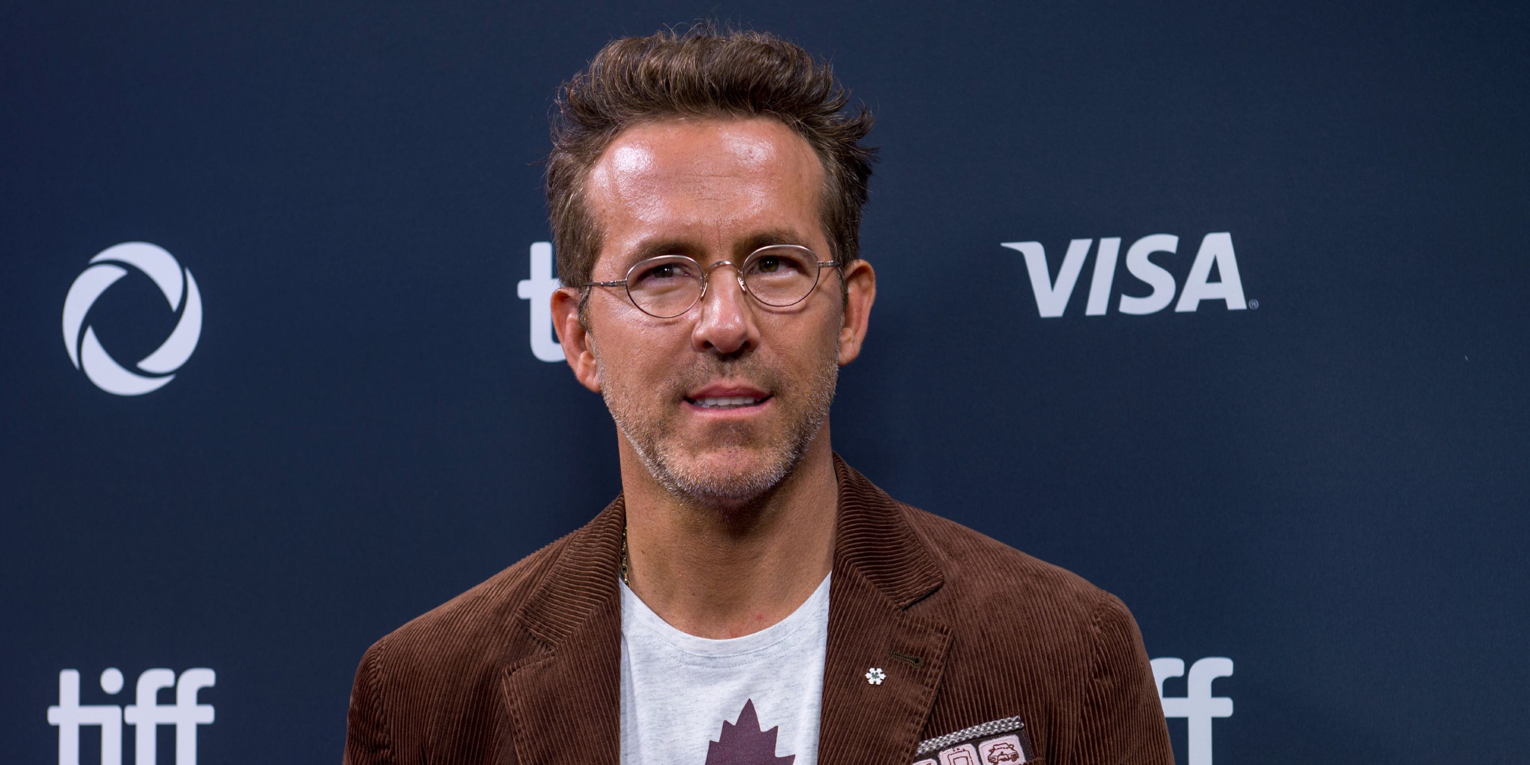 Reynolds' Ringtone Ruined Denzel's Epic Scene! 1 Reynolds' Ringtone Ruined Denzel's Epic Scene!