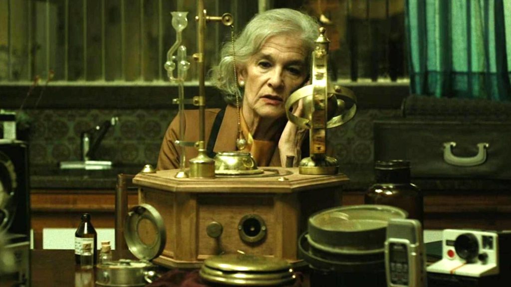 TheScreeScore 5 Terrified Remake: 8-Year Limbo Ends With Auteurial Shake-Up!