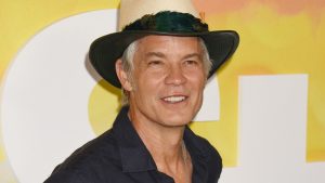 Olyphant Reveals Netflix's Cliff Booth: Fincher Meets Tarantino!