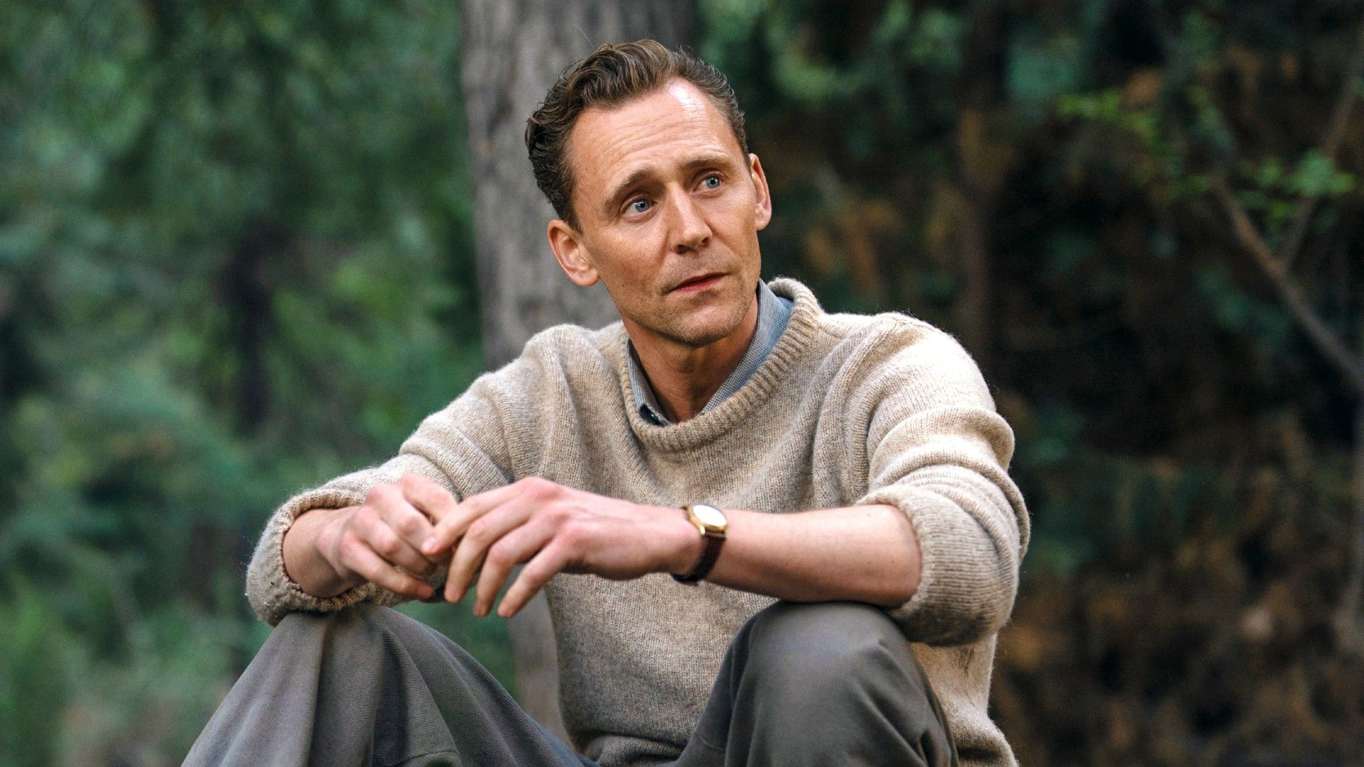 Hiddleston Dares Everest: History's Ultimate Ascent Revealed! 1 Hiddleston Dares Everest: History's Ultimate Ascent Revealed!