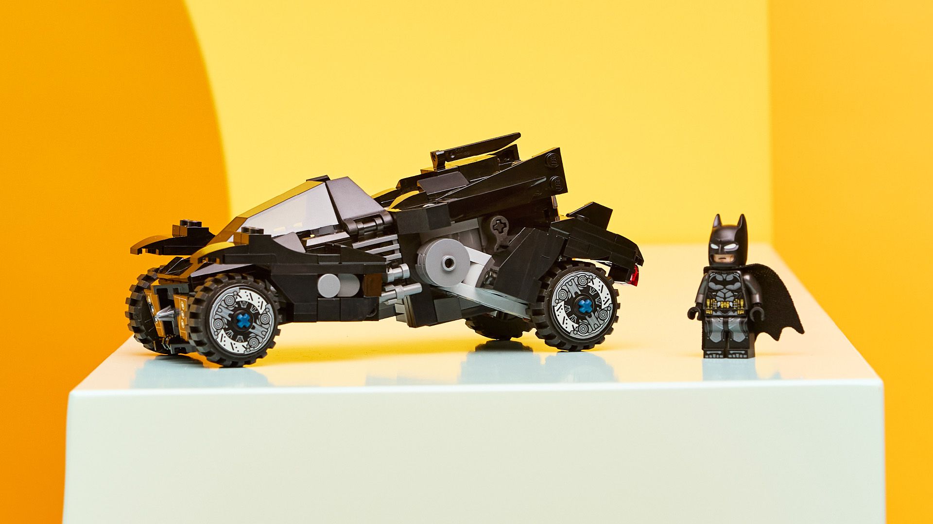 LEGO's 2027 Lineup: Batmobiles, Joker, and a Duck! 1 LEGO's 2027 Lineup: Batmobiles, Joker, and a Duck!