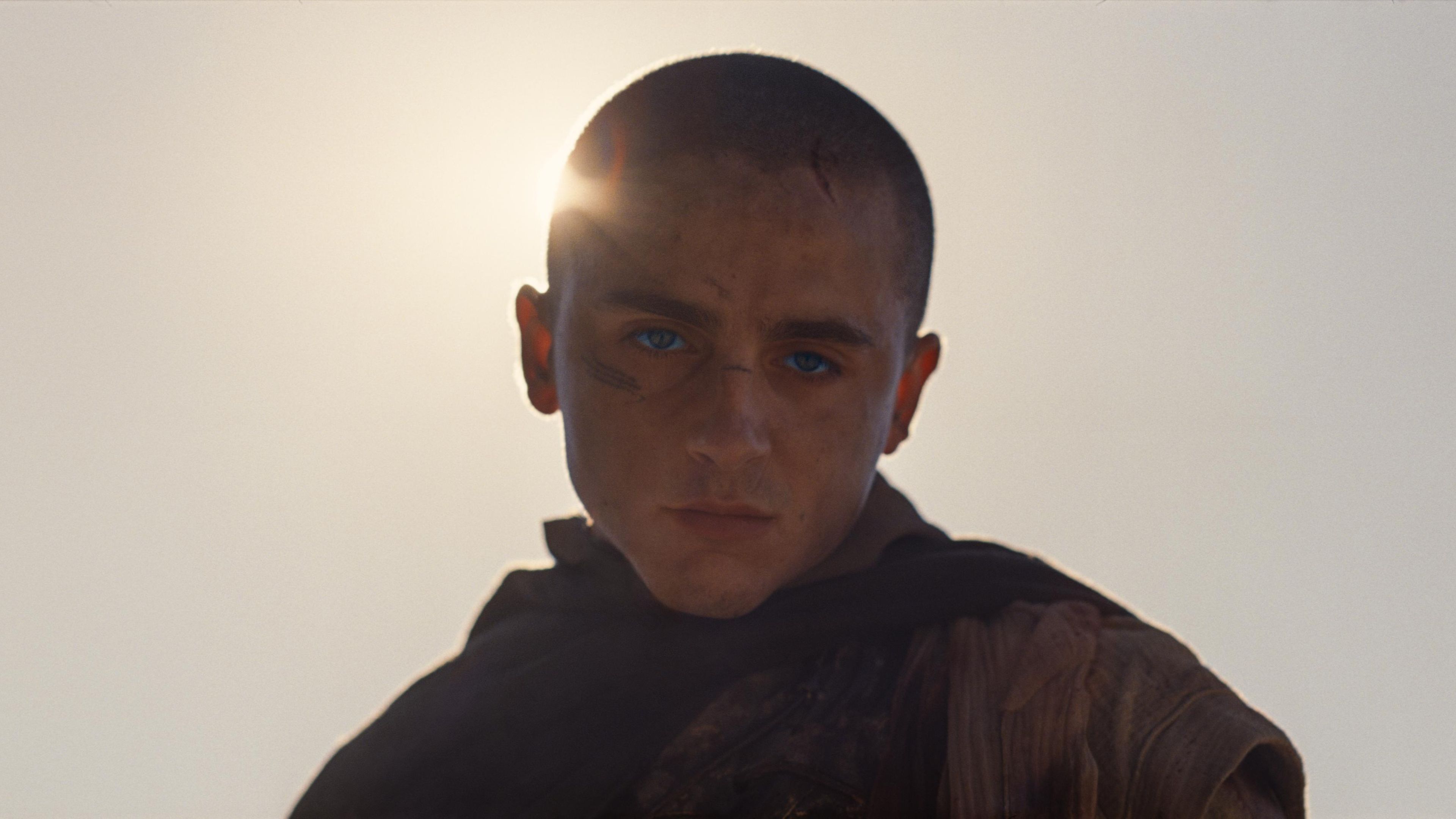 Dune's First Paul Atreides Breaks Silence on Chalamet! 1 Dune's First Paul Atreides Breaks Silence on Chalamet!