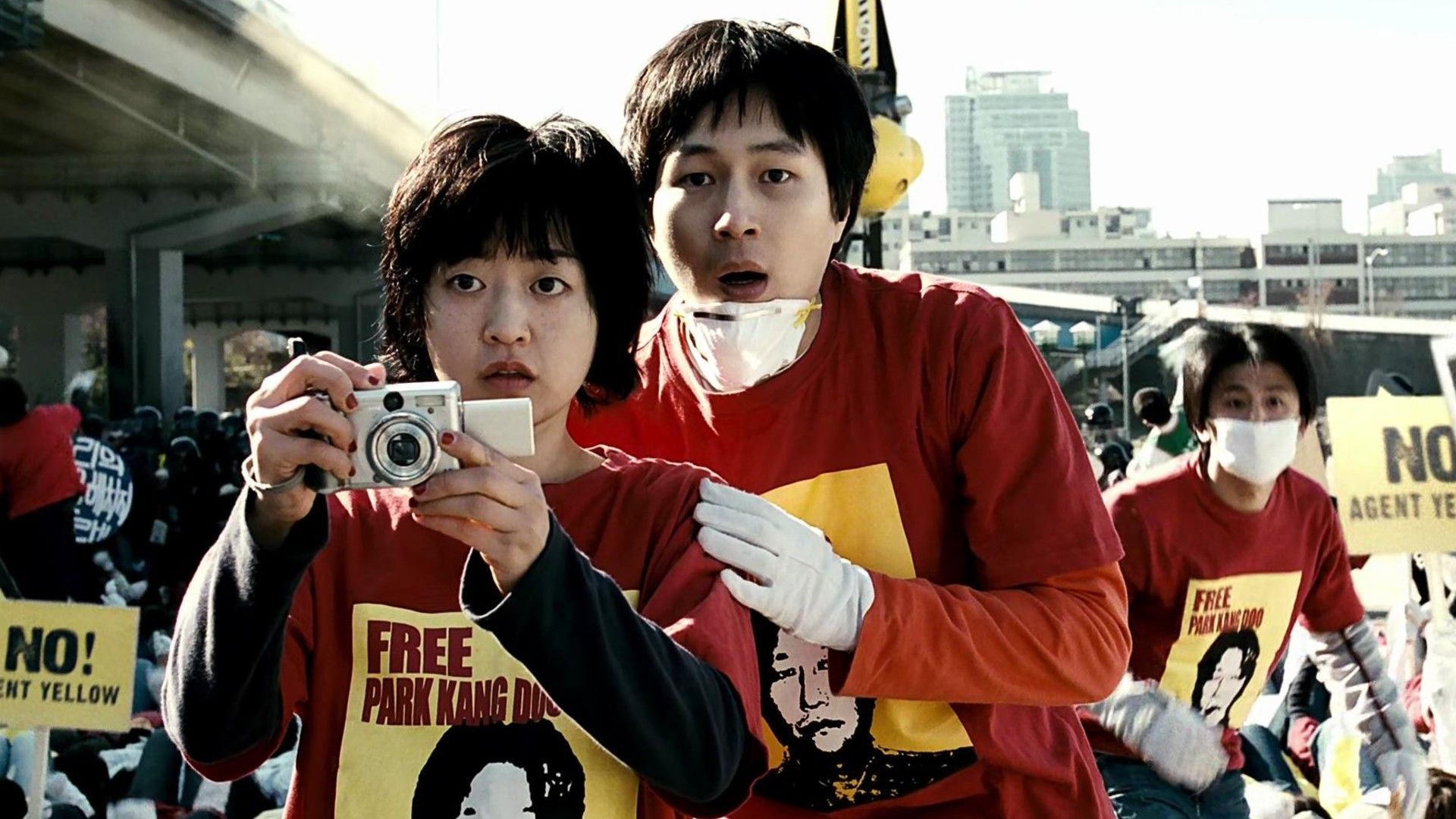 Bong Joon Ho's Monsterpiece Returns: A 4K Cinematic Event! 1 Bong Joon Ho's Monsterpiece Returns: A 4K Cinematic Event!