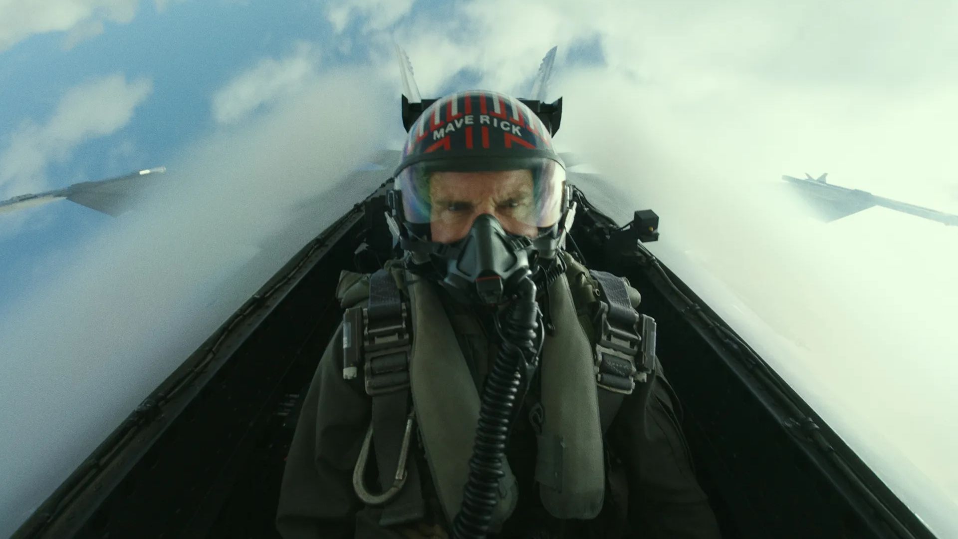 Maverick's Last Stand? Cruise Hints at Top Gun 3's Epic Scope!